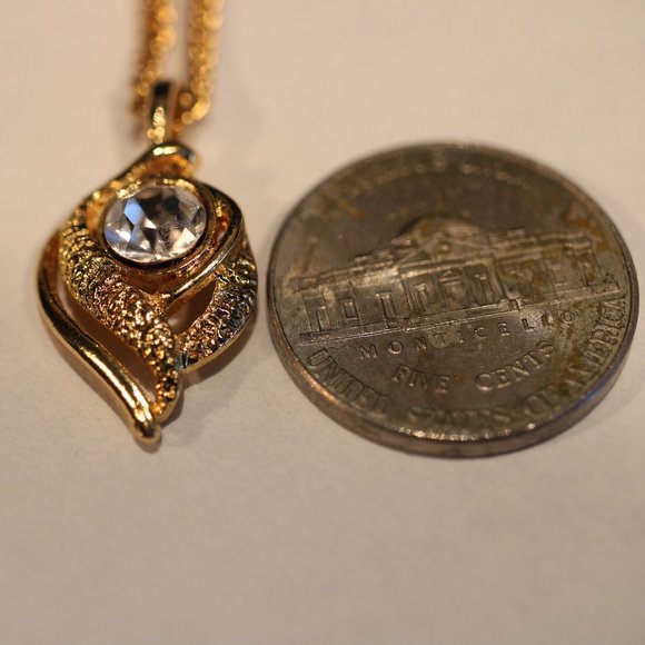 Gold Plated Tear Pendant (GN0000) - Picture 5 of 9